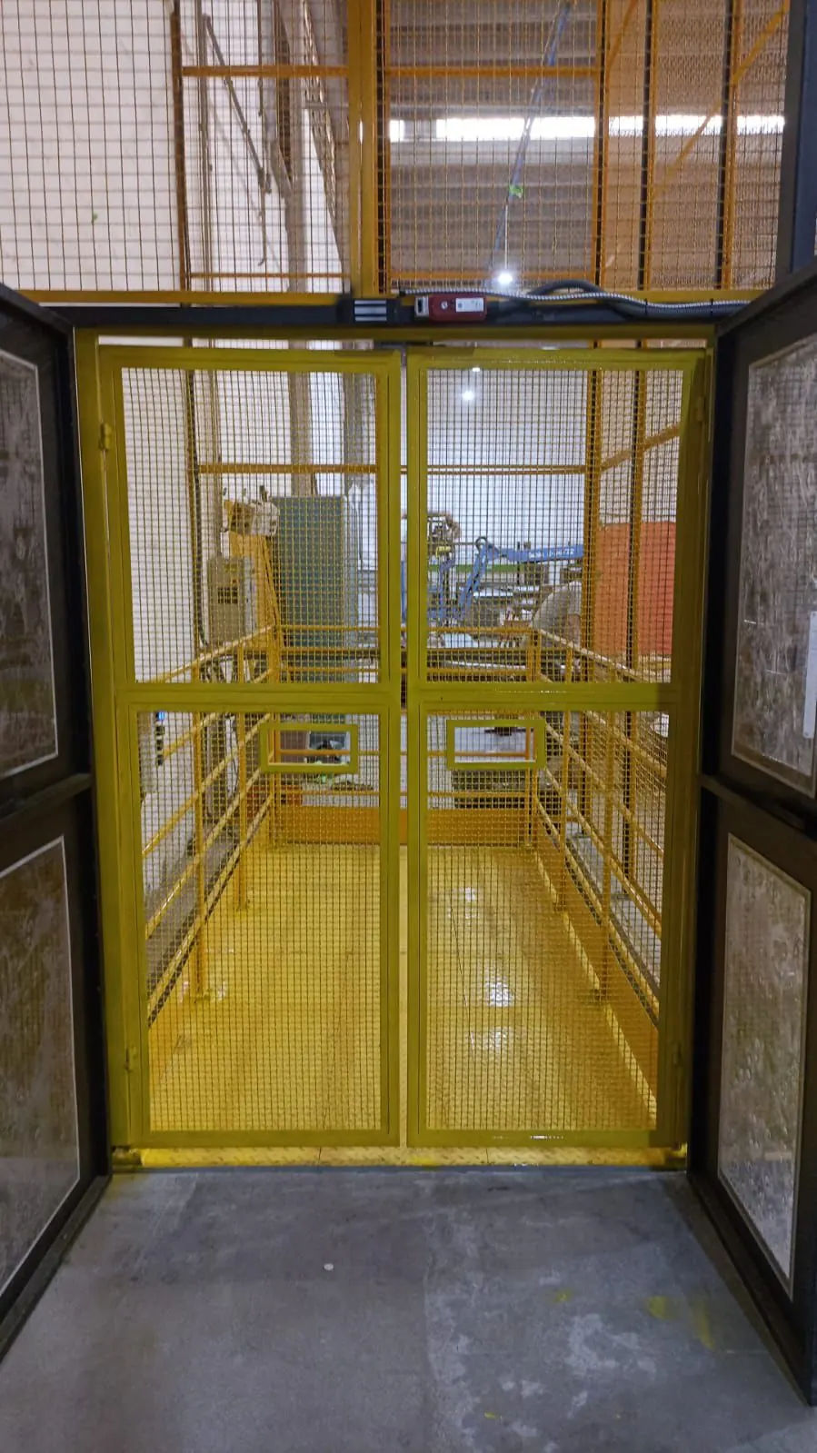  Elevador Monta Carga Industrial